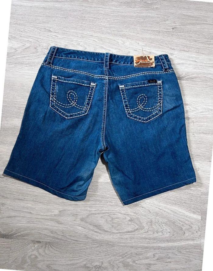 🩳 Short vintage brodé en jean Seven 7  Bleu Taille M 🩳 - photo numéro 1