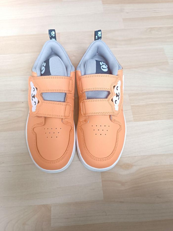 Baskets Nike 33  🦊 Neuf - photo numéro 2