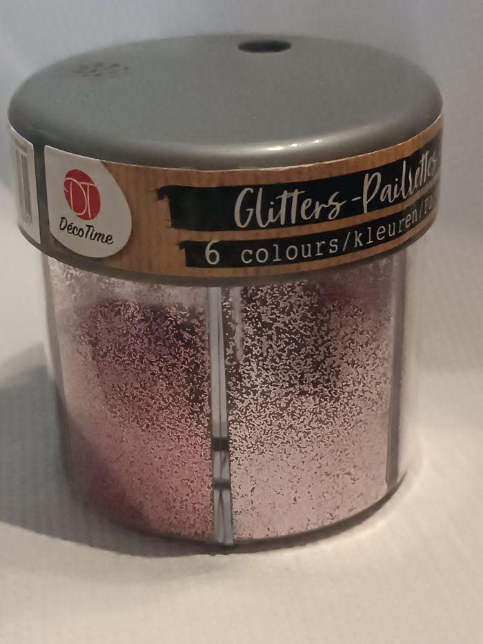 Paillettes - photo numéro 1