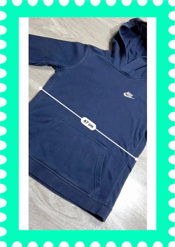 👕 Sweat à capuche Nike logo brodé Bleu Marine Taille S 👕 - photo numéro 4