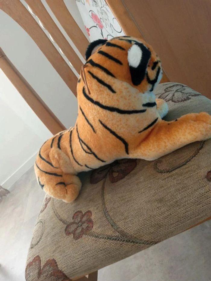 Magnifique peluche tigre neuve - photo numéro 7