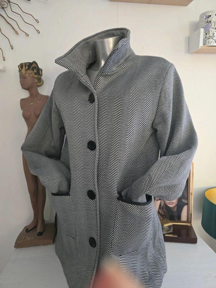 Manteau  Taille 42 44 comme neuf - photo numéro 3