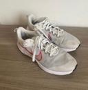 Baskets running homme T42,5 Nike