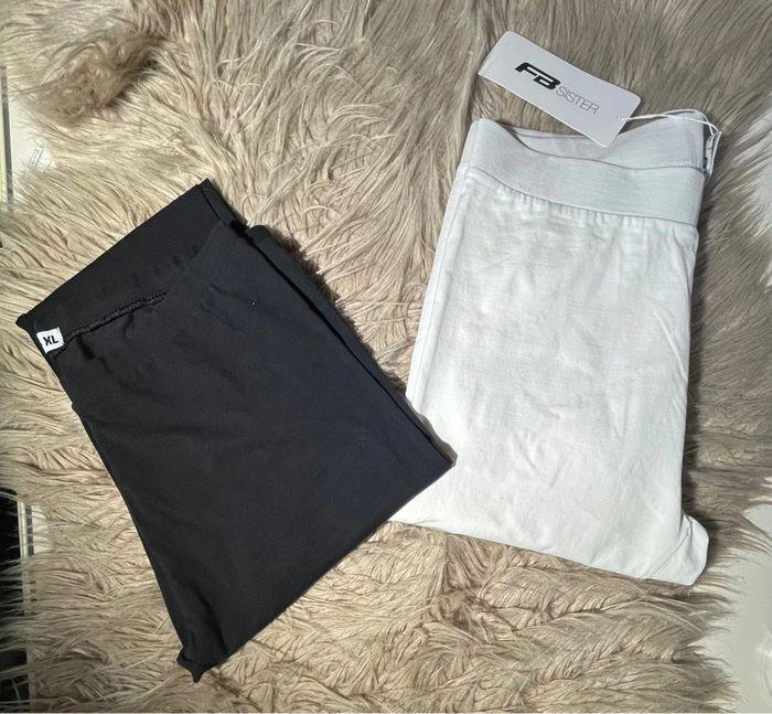 Lot de leggings noir et blanc taille XL - photo numéro 1