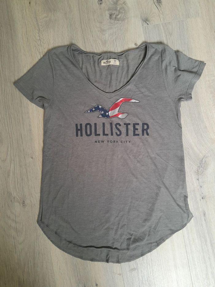 T-shirt Hollister XS - photo numéro 1