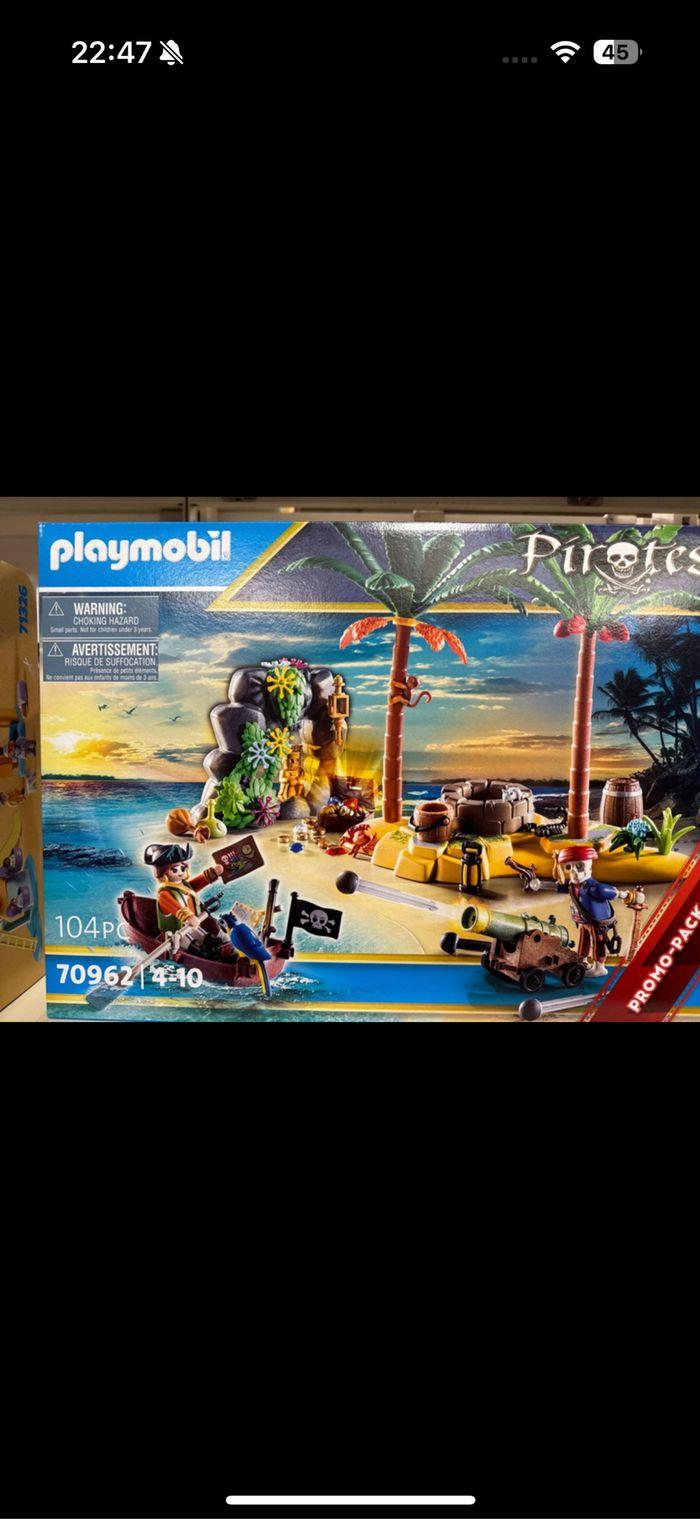 Playmobil pirate