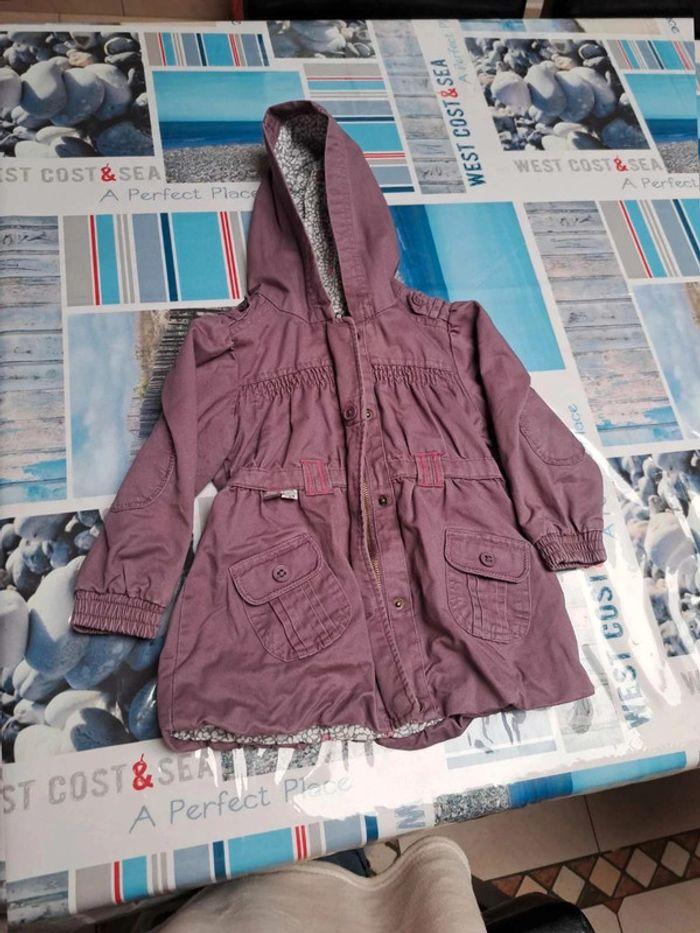 veste fine  fille taille 104 - photo numéro 1