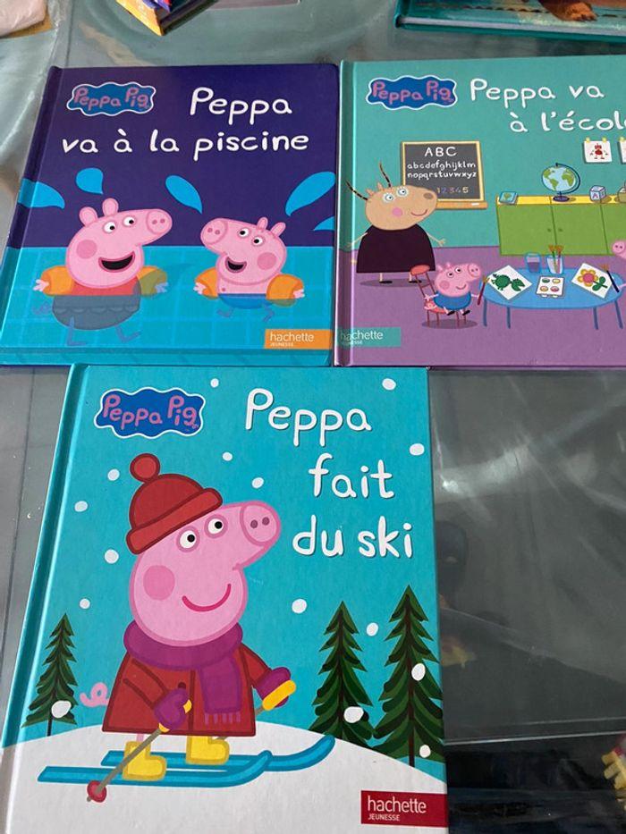 Lot de 3 livres Peppa pig format cartonné / Hachette Jeunesse - photo numéro 1