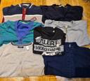 Lot de 6 gilets cardigans et 1 t-shirt LM 8 ans