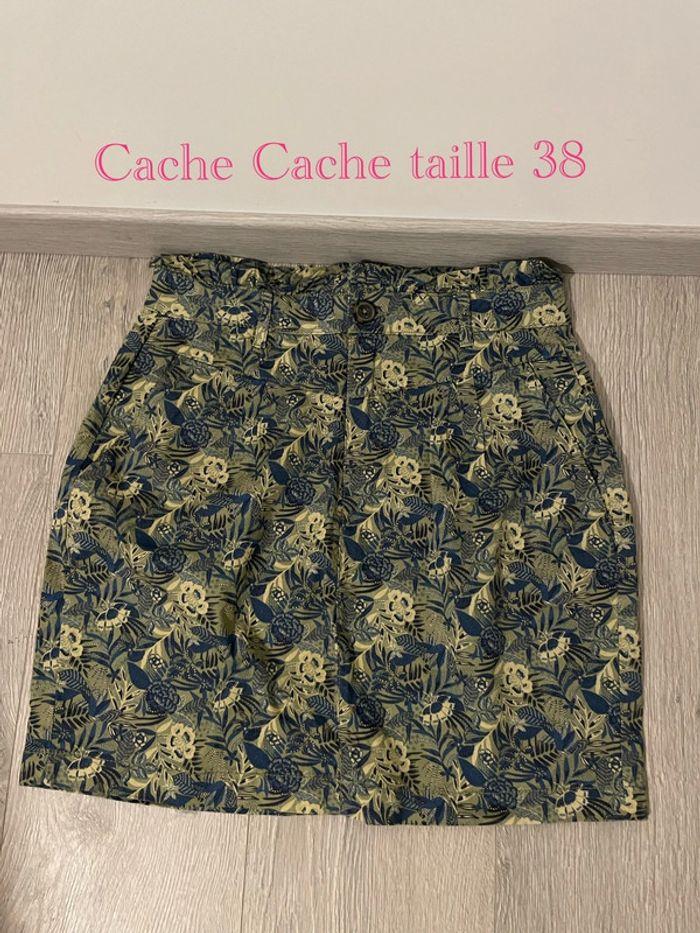 Jupe tulipe taille haute kaki à motifs vert foncé cache cache taille 38 - photo numéro 1