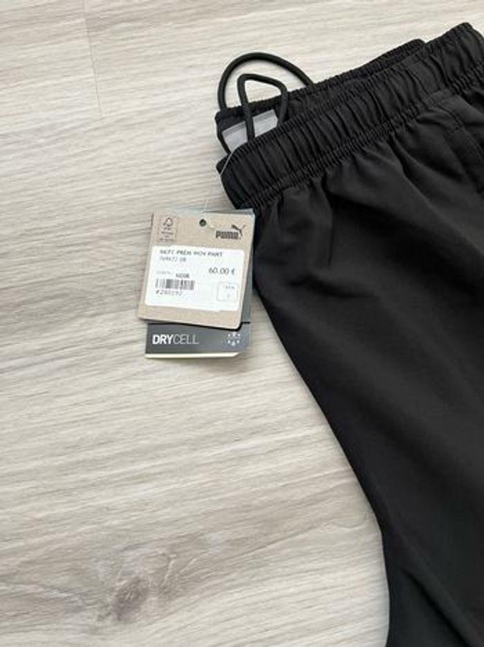 Pantalon Manchester neuf taille s - photo numéro 2