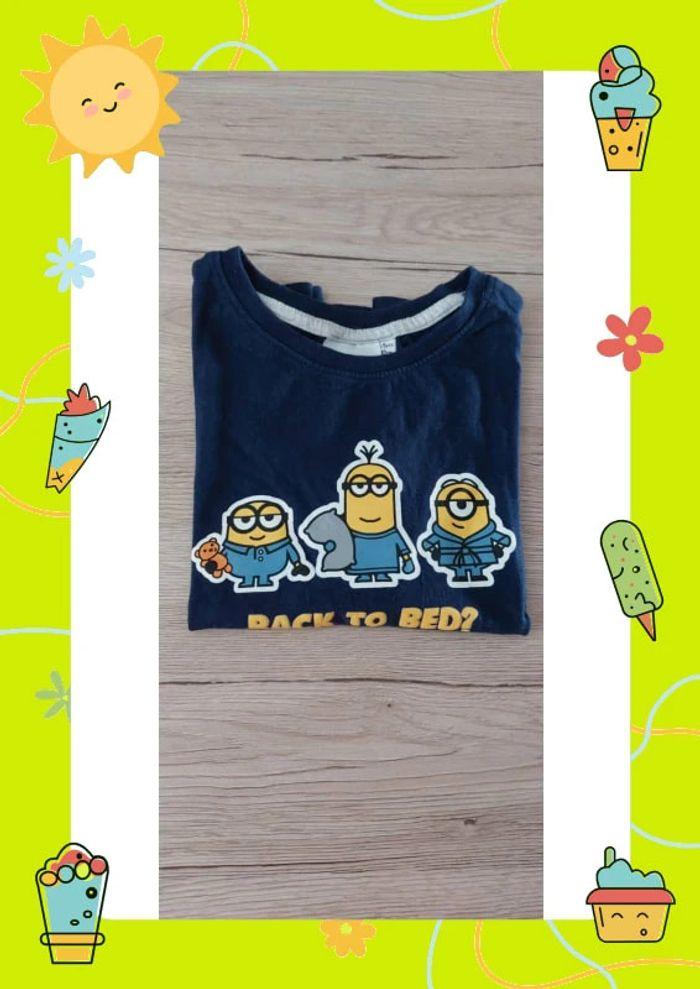 Tee-shirt "Les Minions" manches courtes garçon 5 ans - photo numéro 2