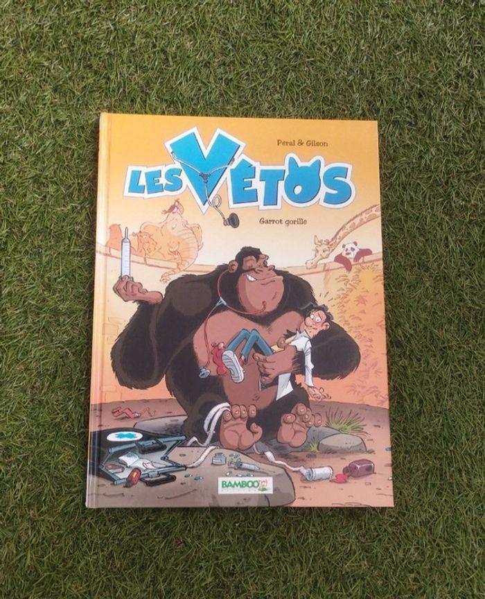 Livre bande dessinée BD neuf Les vétos