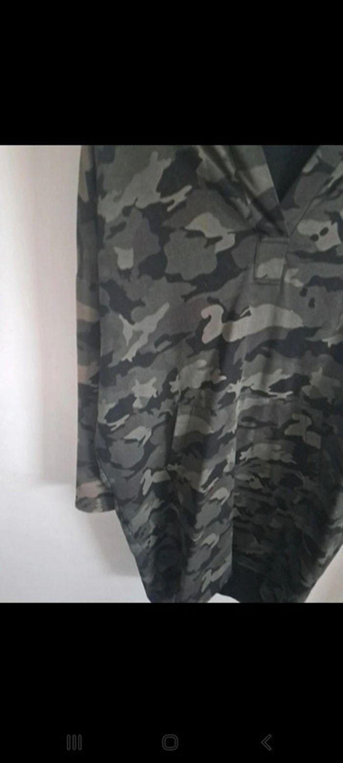 Robe femme militaire taille M très bon état - photo numéro 2