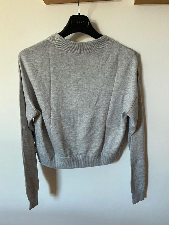 Pull gris taille S - photo numéro 2