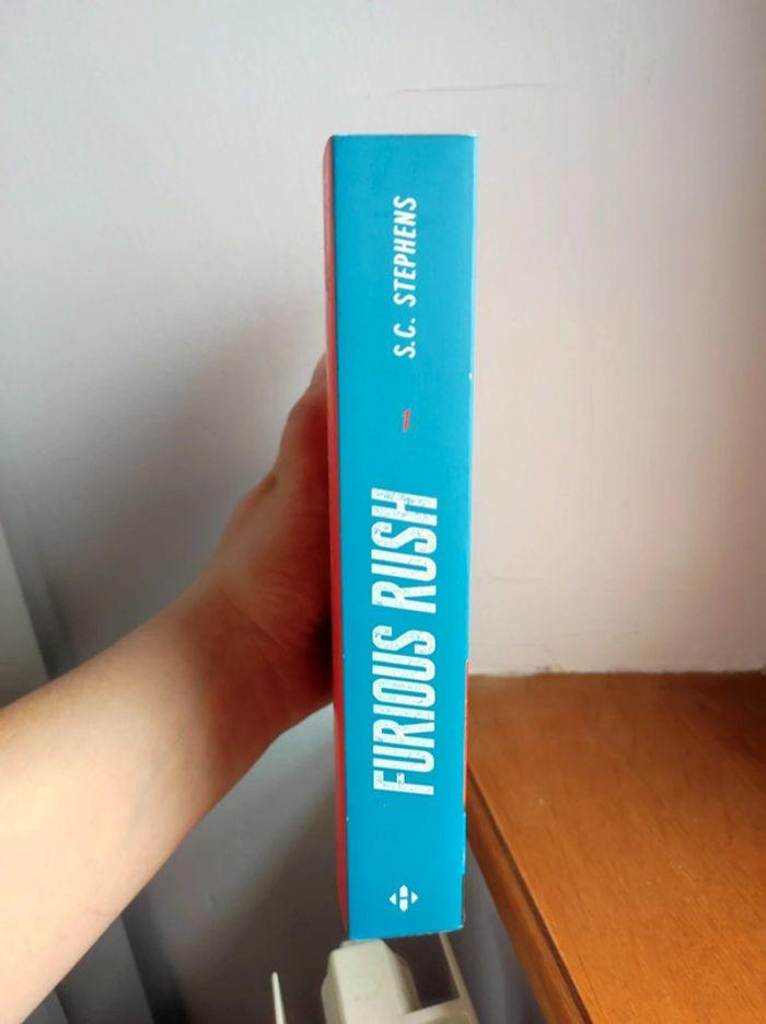 Livre "Furious rush" tome 1 de S.C stephens - photo numéro 3