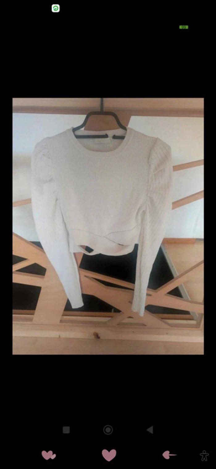 Pull crop top croiser devant H&M