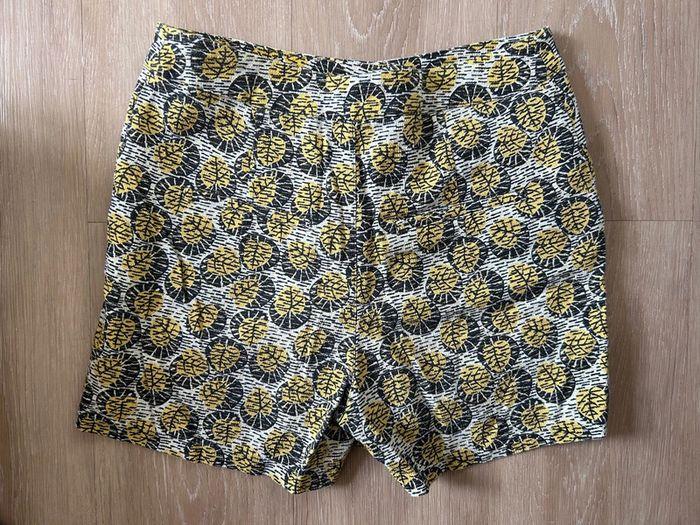 Short taille haute imprimé jaune - photo numéro 4