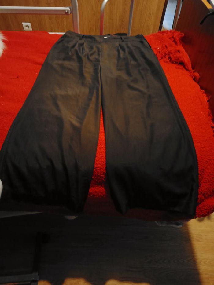 Pantalon large - photo numéro 1