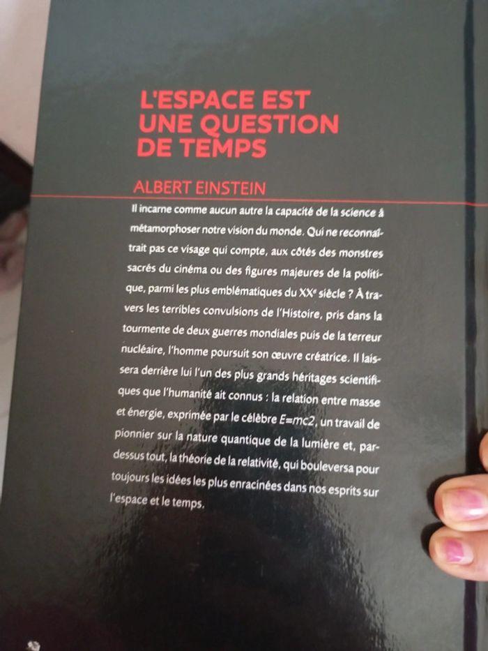 L'espace est une question de temps - photo numéro 2