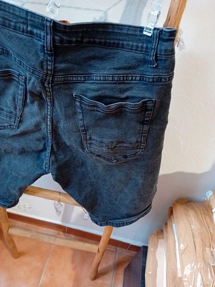 Short homme taille 46 - photo numéro 9