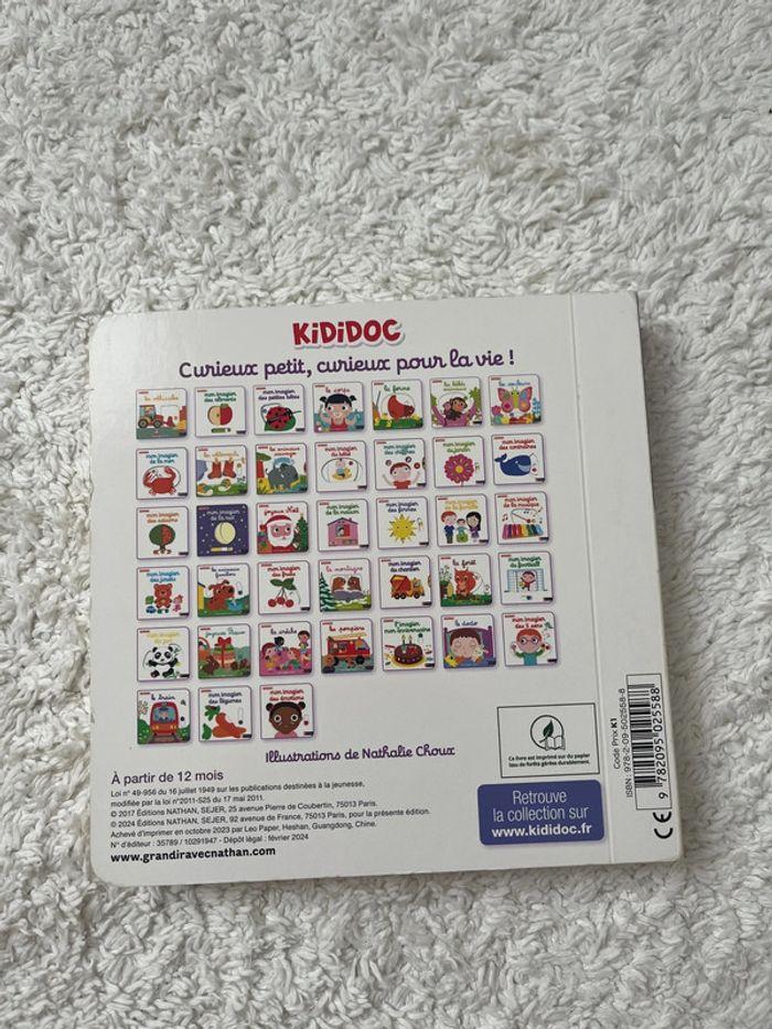 Livre kididoc la crèche - photo numéro 2