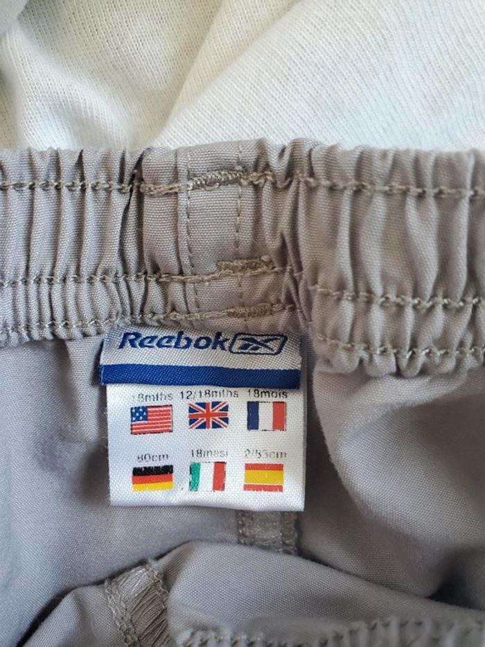 Short taille 12 mois très bon état Reebok - photo numéro 3