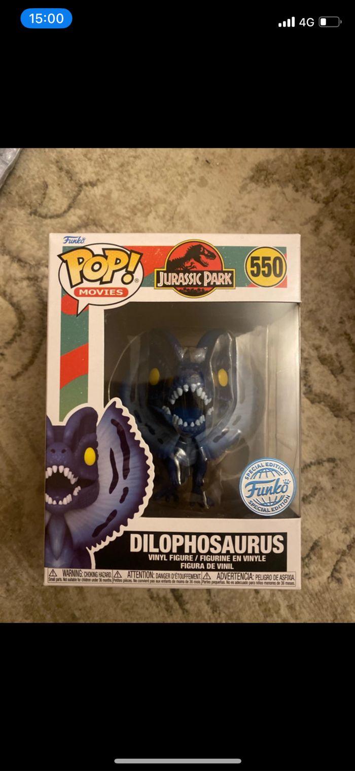 Pop Dilophosaurus bleu 550