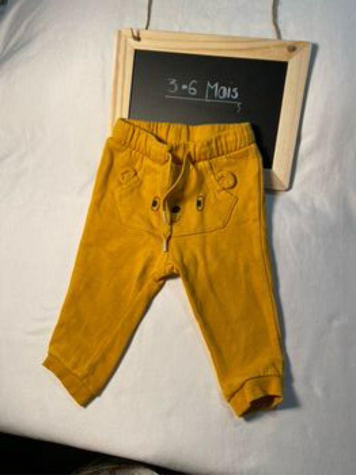 Lot pantalons 3-6 mois - photo numéro 3