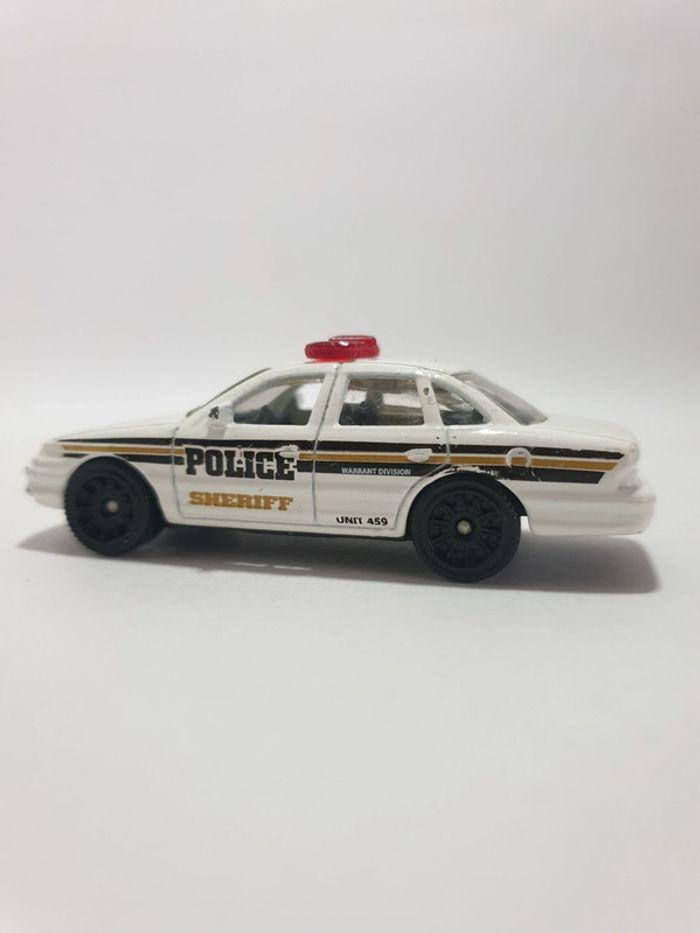 Ford Crown Victoria Police Sheriff Matchbox 2006 🇹🇭 - photo numéro 10