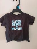 Magnifique t-shirt super-héros de maman