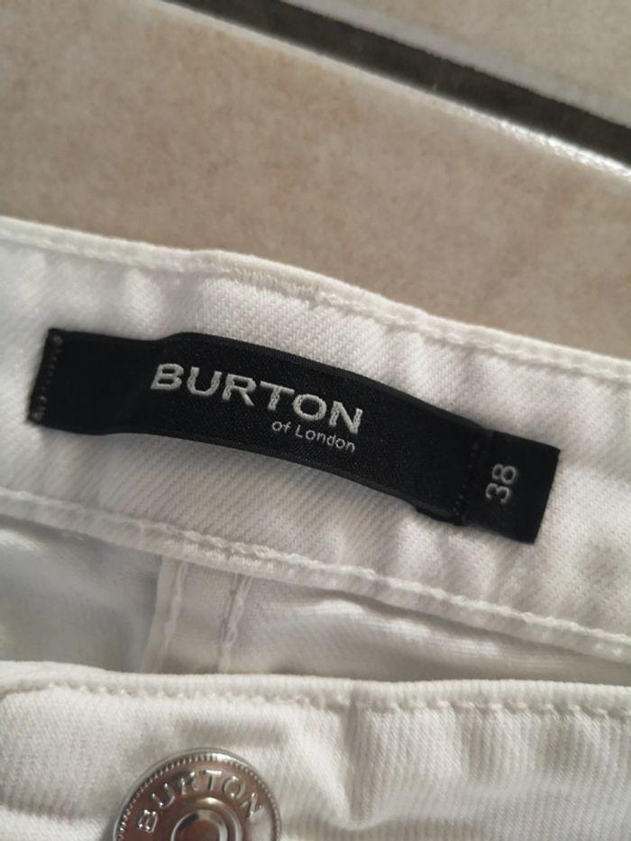 Bermuda femme Burton Taille 38 - photo numéro 2