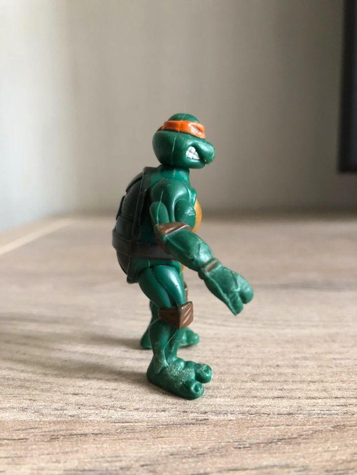 Figurine TMNT tortue Ninja 2002 5CM mirage studio - photo numéro 3