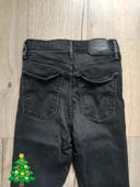 Jean levis high rise super skinny 27x32 noir