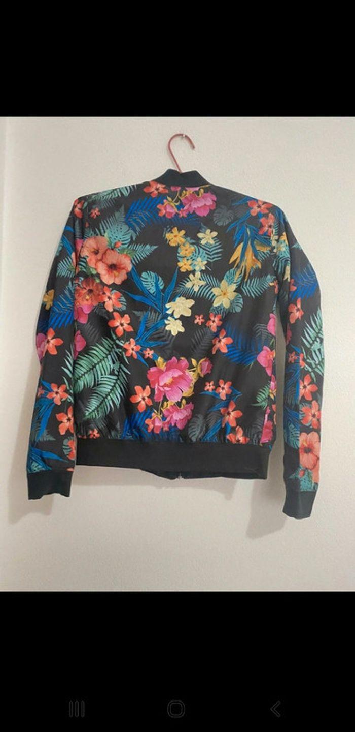 Veste style bomber fleur - photo numéro 4