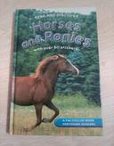 Livre chevaux poneys