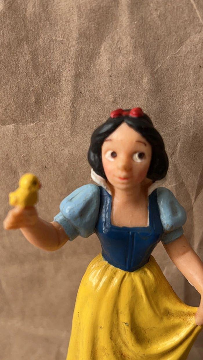 Bullyland - Figurine vintage Blanche neige 9cm - photo numéro 8