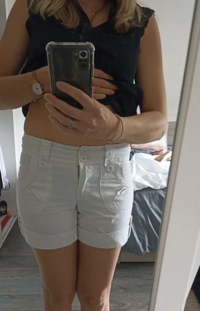 short femme tissus blanc taille 34 camaïeu - photo numéro 2