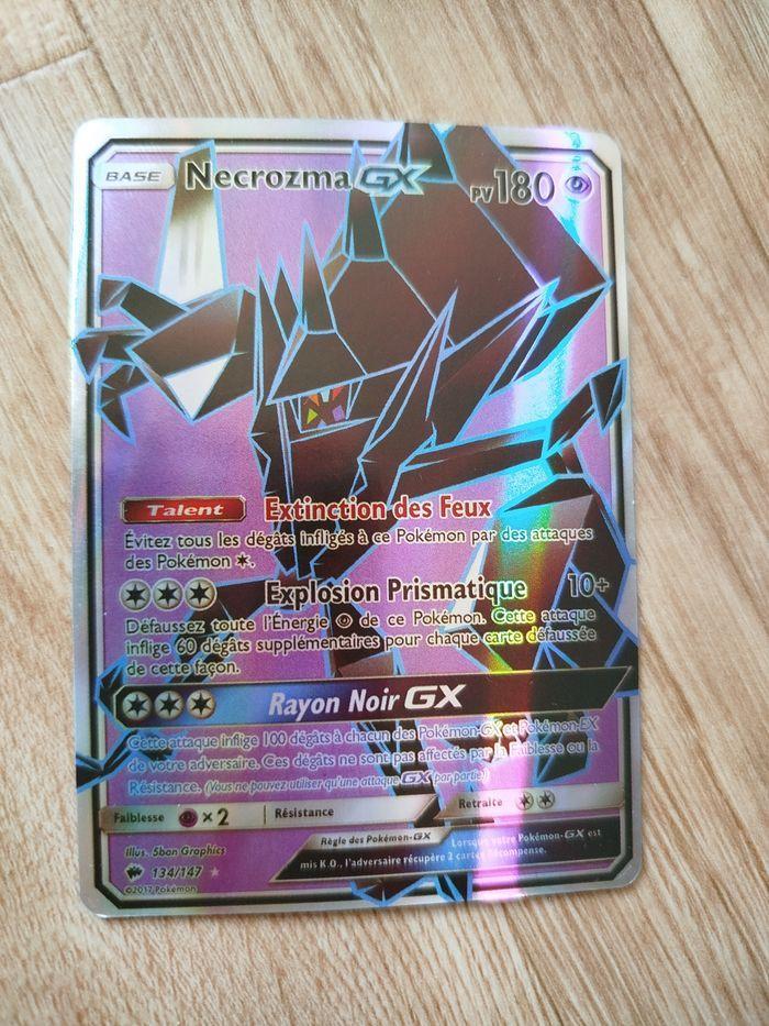 Carte pokémon Necrozma GX (180)PV - photo numéro 1