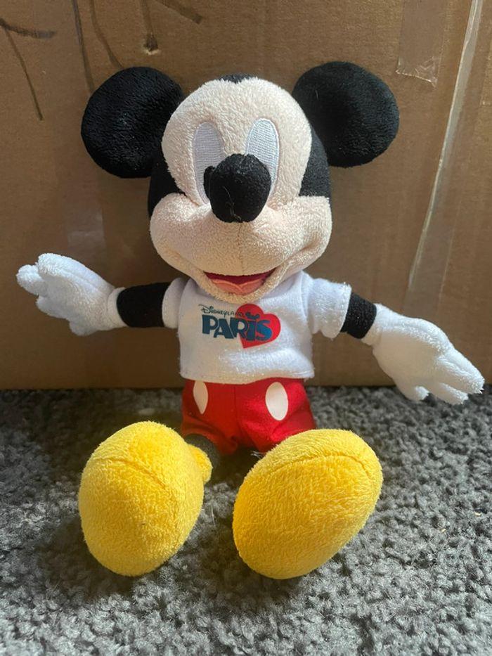 Peluche Mickey Disneyland Paris - photo numéro 1