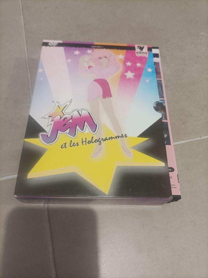 DVD jem et les hologrammes - photo numéro 1