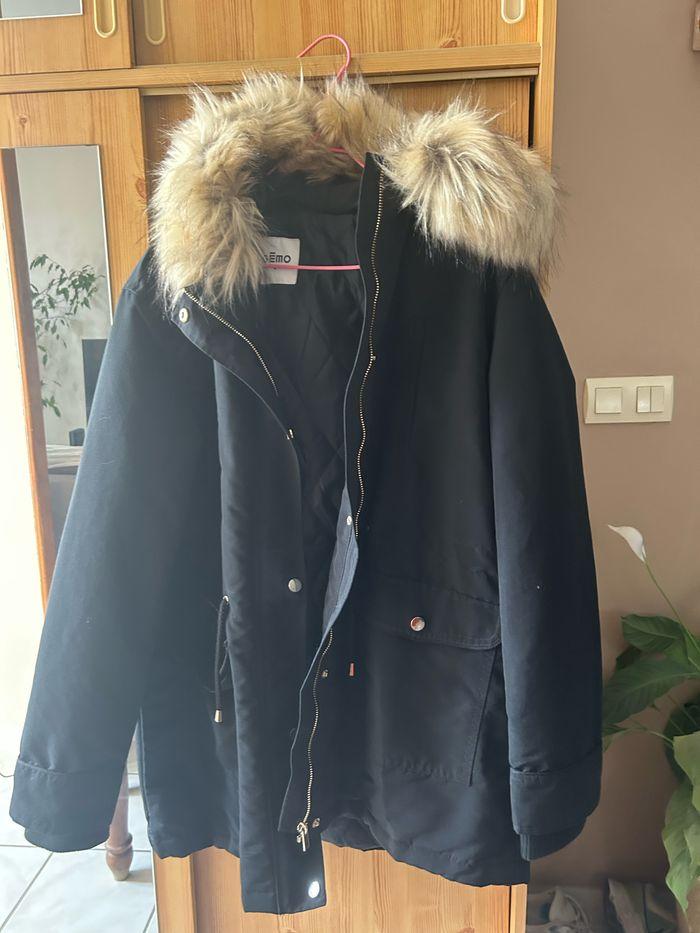 Vend parkas - photo numéro 1