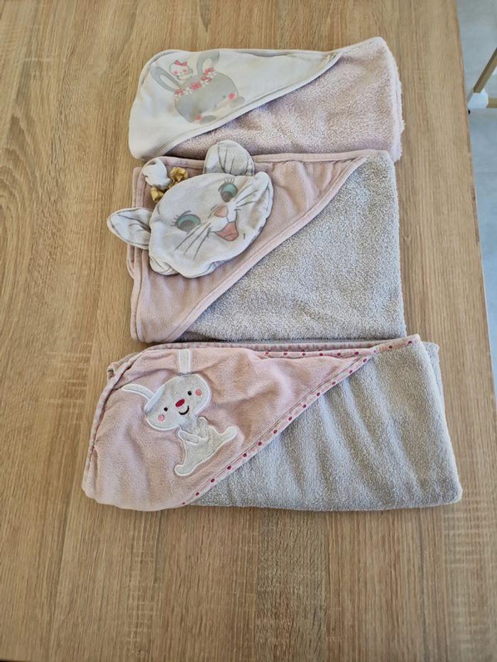 3 Serviettes de bain bébé fille - photo numéro 1