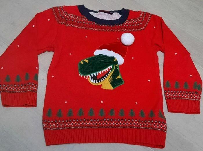 pull dinosaure de Noël - photo numéro 1