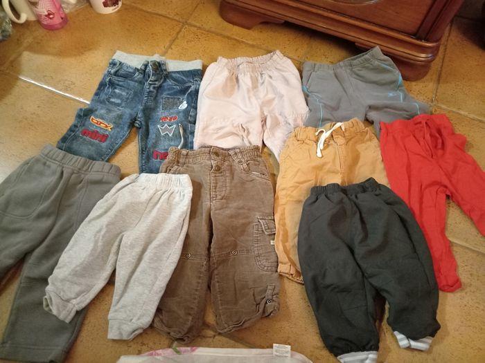 Lot pantalons 12 mois