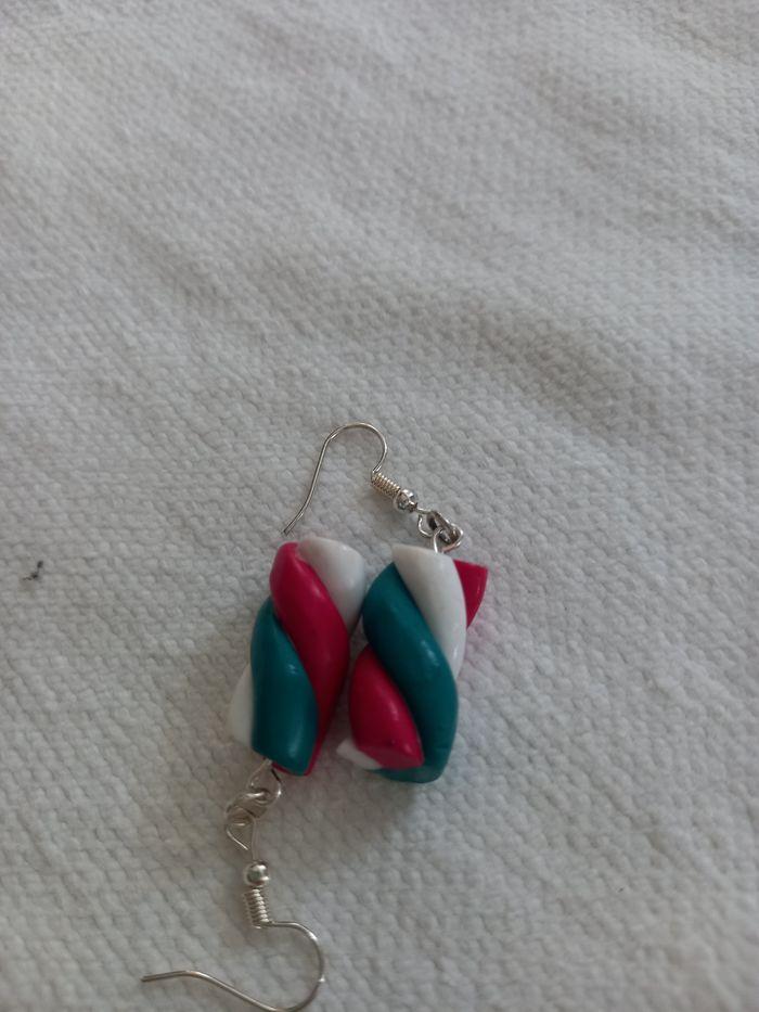 Boucles d'oreilles guimauve  en fimo - photo numéro 2