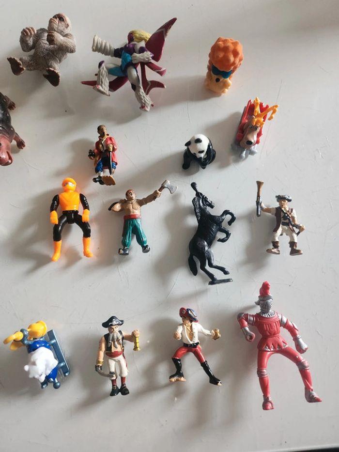 Lot de figurines divers - photo numéro 5