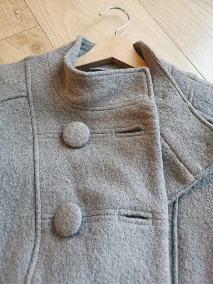 Beau manteau Zara en laine bouillie état neuf - photo numéro 5