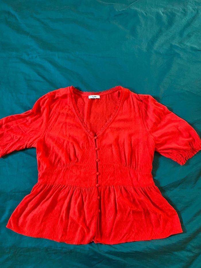 Blouse rouge avec cordons - photo numéro 1