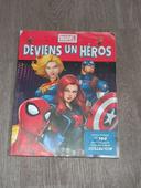 Livre album stickers Marvel deviens un héros